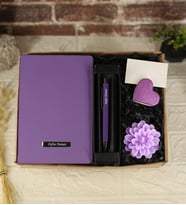 Kişiye Özel Desenli Defter & Kişiye Özel Metal Tükenmez Kalem & Dekoratif Mum & Kalp Not Tutucu Hediye Seti
