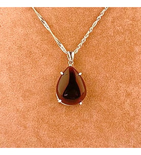 Akik Doğaltaş Kolye Ucu, Gümüş zincirle birlikte 1,5x1,5 cm, M479