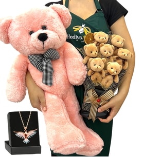 7'li Peluş Ayıcık Buketi, Renkli Anka Kuşu Kolye ve Pembe Peluş Ayıcık (Model 2)