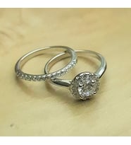 Pırlanta Montur Tektaş ve Tamtur Gümüş Yüzük