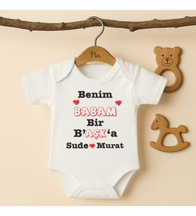 Pia Baby B33 %100 Pamuk Babam Bir Başka Yazılı Tasarlanabilir İsme Özel Bebek Body (Ekru)