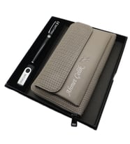 Kişiye Özel Deri Portföy Cüzdan + Usb Bellek ve Kalem Seti  Pierre Cardin Kalem + Hakiki Deri & El İşciliği Cüzdan Seti  İsme Özel Hediyelik Set (Karışık)
