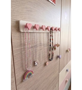 Şık Beyaz-Pembe Kalp Takı ve Kolye Düzenleyici Organizer