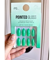 Primark Beauty Turkuaz Rengi 24 Adet Pointed Gloss Sivri Parlaklık Takma Tırnak