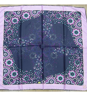 Mandala Desen Black Seri Twill Eşarp Eşarp Askısı ile Birlikte 90x90 cm Lila Siy