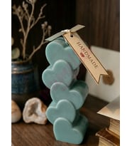 Mumelia Candles Kalp Kalbe Form - Doğal Soya Dekoratif Mum - Soluk Yeşil