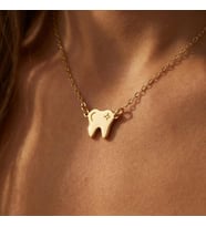 Kişiye Özel 925 Ayar Gümüş Minimalist Diş Kolye (Gold)