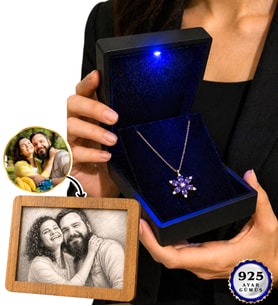 Kişiye Özel Karakalem Fotoğraf Çerçevesi ve 925 Ayar Gümüş Lotus Çiçeği Kolyesi