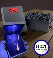 Gerçek Ametist Taşlı Lotus Çiçeği Kolyesi - Işıklı Kutusunda 925 Ayar Gümüş