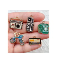 Vintage kolye, nostalji kolye, özel tasarım boyalı retro kolye-10 adet (Çok Renkli)