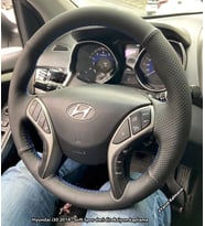 Hyundai i30 Elentra Araca Özel Dikmeli Direksiyon Kılıfı SOFT NOKTA NAPPA MAVİ İPLİ (Karışık)