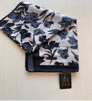 ZER Çiçek Motifli Floral Desenli Özel Tasarım Şal (Siyah - Turkuaz)