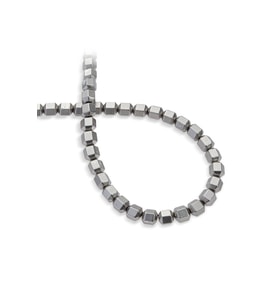 Hematit Doğal Taş Mat Titanyum Özel Kesim 8x8mm Dizi