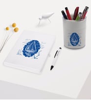 BK Gift Kişiye Özel Gemi Tasarımlı Beyaz Defter Kalem ve Kalemlik Hediye Seti - Model 2
