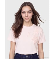 LCW Modest Pembe Nakışlı Soft Touch Kadın Tişört