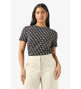 Guess Rhombus Kadın Çok Renkli Aktif Regular Fit T-Shirt V5BI14I3Z14-PJ5U