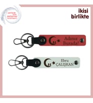 Çocuk Ve Ayyıldız Deri Anahtarlık Set – Milli Ruhla Hazırlanmış Kişisel Hediye, Nar Çiçeği-Beyaz