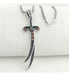 mh-223 925 Ayar Gümüş Kırmızı Taşlı Zülfikar Model Erkek Kolye