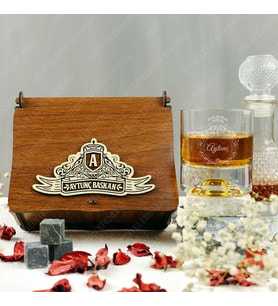 Ahşap Kutulu Vintage Tasarımlı Kişiye Özel Taşlı Viski Kadehi Seti