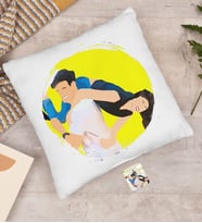 BK Gift Kişiye Özel Karikatür Portre Beyaz Yastık, Illustrasyon Portre, Arkadaşa Hediye, Sevgiliye Hediye, Ev Hediyesi-2
