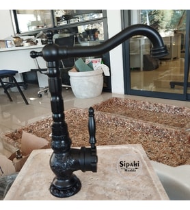 Siyah İşlemeli Kısa Lavabo Bataryası