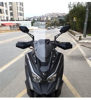 MOTOCAM Kymco DTX 250 Ön Cam 2021-2026 Model 55cm Şeffaf Renkli 4mm ORTA BOYLU