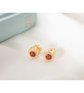 925 Ayar Gümüş Ocak Ayı Doğum Taşı ( Garnet ) Küpe