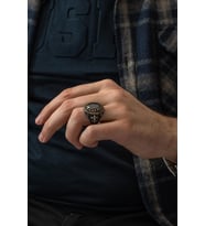 Oval Kırmızı Taşlı Ayyıldız Motifli 925 Gümüş Erkek Yüzük