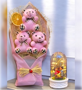 Büyük Pembe Peluş Ayıcık Buketi ve Led Işıklı Kalp Tutan Çiftli Fanus  Ayıcık Buketi