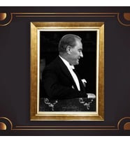 Altın Varaklı Çerçeveli Paspartulu Atatürk Tablo z4801 (Gold)