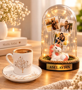 Kişiye Özel 3 Fotoğraflı Yazılı LED Unicornlu Fanus ve Hayat Ağacı Porselen Kahve Fincanı
