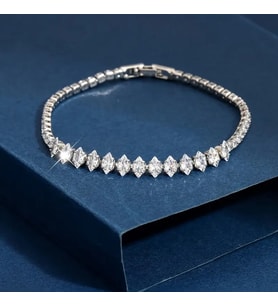 Pandora Tarz, Gümüş  AA01 Zirkon Taşlı Suyolu Bİleklik, Ahşap Kutu içerisinde
