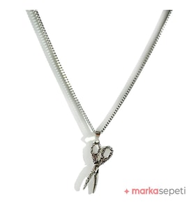 Marka Sepeti Desenli Makas Objeli Gümüş Kaplama Çelik Zincir Kolye