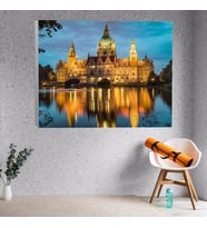 Hanover Town Hall Gölü Dekoratif Kanvas Tablo