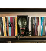 Xenomorph   / Kitaplık Figürü / Kitap Tutucu / Kolleksiyon / Hediye / 21 CM