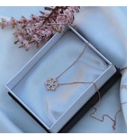 Kar Tanesi Zirkon Taşlı Rose Gold Kaplama Gümüş Kolye