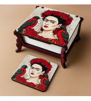 Frida Tasarımlı Nihaleli Ahşap Peçetelik (Karışık)