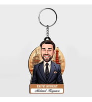 Karikatürlü - Yakışıklı Erkek Avukat İsimli Anahtarlık