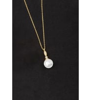 925 Ayar Gümüş Elegance Küre İnci Kolye (Altın)