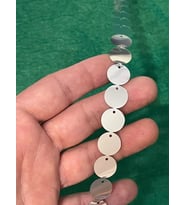 1 CM EN DELİKLİ GÜMÜŞ AYNA PUL PAYET (1 METRE)