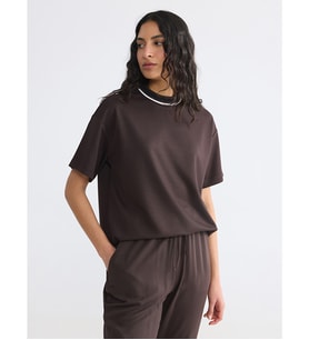 LCW Modest Kahverengi Bisiklet Yaka Soft Touch Kadın Tişört