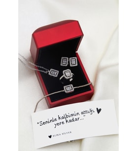 Elika Silver Kadın Işıklı Kutuda Baget Model Dörtlü Set (Gümüş)