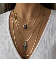 Gold Çoklu Çelik Kolye - Geometrik Mineli Madalyon ve Göz Detaylı