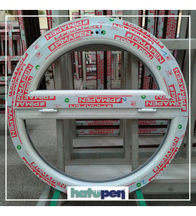 100 cm Çapında Yarım Kanatlı Yuvarlak Pimapen Pencere - Beyaz (Camsız-Tek Cam Çıtalı)