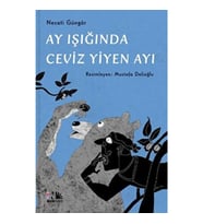 Ay Işığında Ceviz Yiyen Ayı