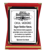 Okul Müdürüne Hediye İsim Baskılı Plaket - Öğretmenler Günü Hediyesi (Kırmızı)