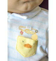 Teyzesinin Gülü Yazılı Güneş Bulut Modeli Kız Bebek İğnesi