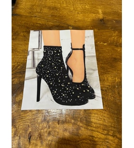 ZİRKON TAŞLI SİYAH AYAKKABILI ARMA DİKİŞ APLİKE 23X19 CM