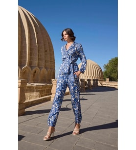 Yaprak Desenli Kuşak Detaylı Pijama Takımı
