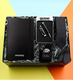 Kişiye Özel Siyah Defter & Siyah Zippo Tarzı Çakmak & 32 gb Usb Siyah Kalem & Siyah Kravat Hediye Seti